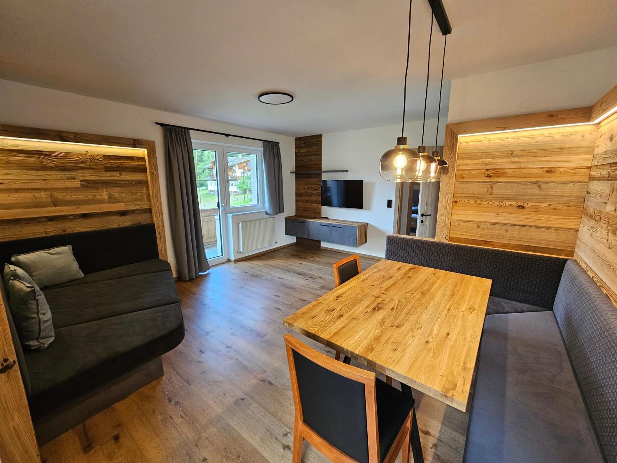 Roasthof Apartments Нойштифт-им-Штубайталь Экстерьер фото